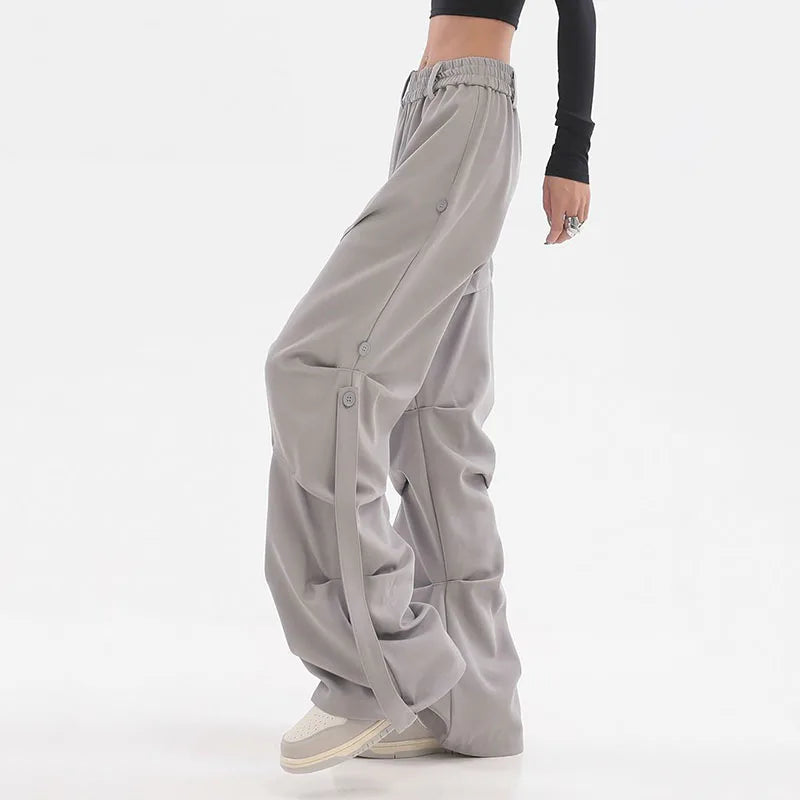 
                  
                    The American Style Vintage Cargo Pants
                  
                